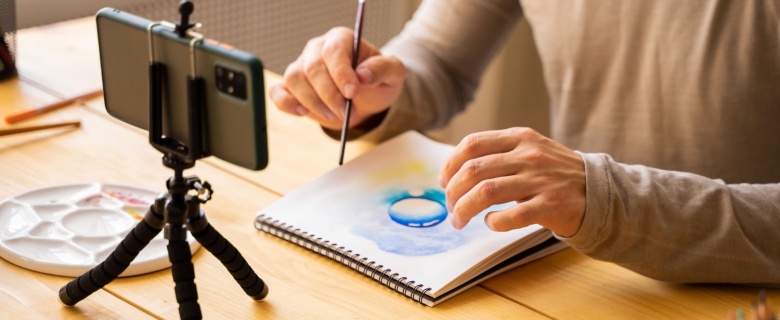 Craft Square:  Crafting with Creativebug